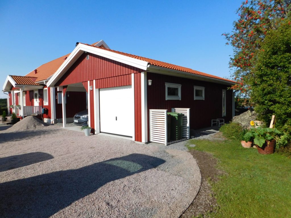 Garage med carport 7,2 x 9,6 m
